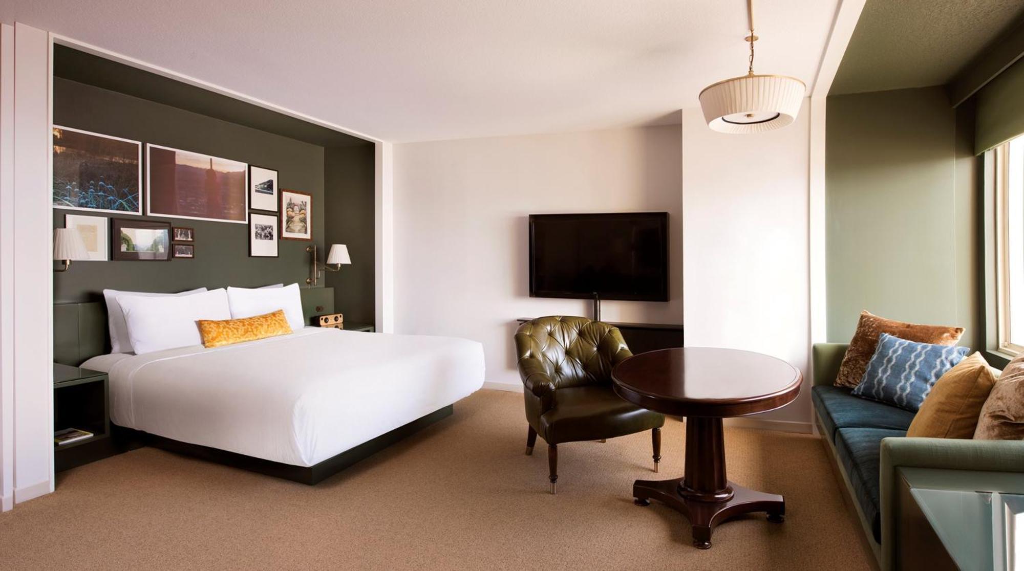 Park MGM Nighthawk Suite,785842518:JPEG